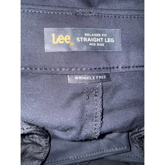 Lee Womens 18 Short Black Relaxed Fit Straight Leg Pants Wrinkle-Free Mid Rise - Picture 2 of 8